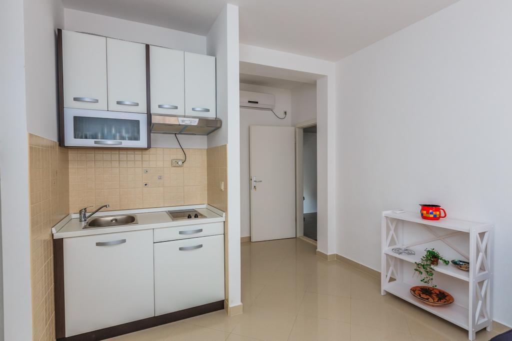 Apartments Rogulj روغوزنيكا الغرفة الصورة